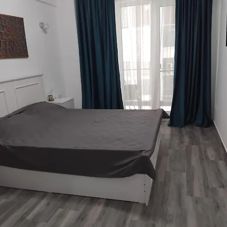 Art Appartamento Năvodari